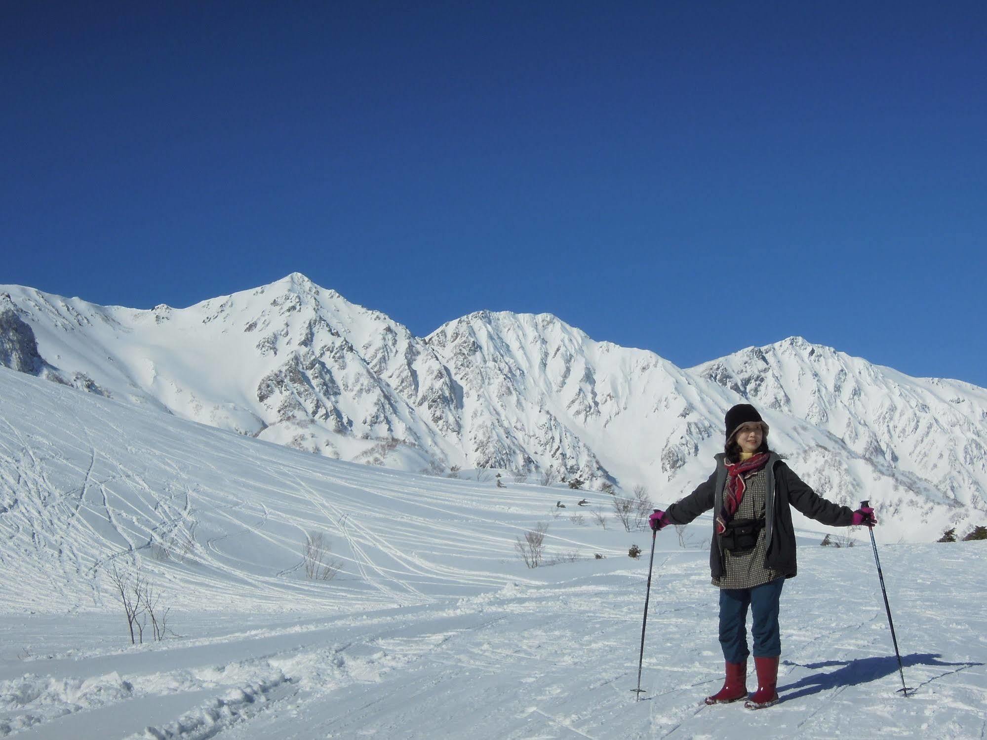 Hotel Happy Talk Hakuba Esterno foto