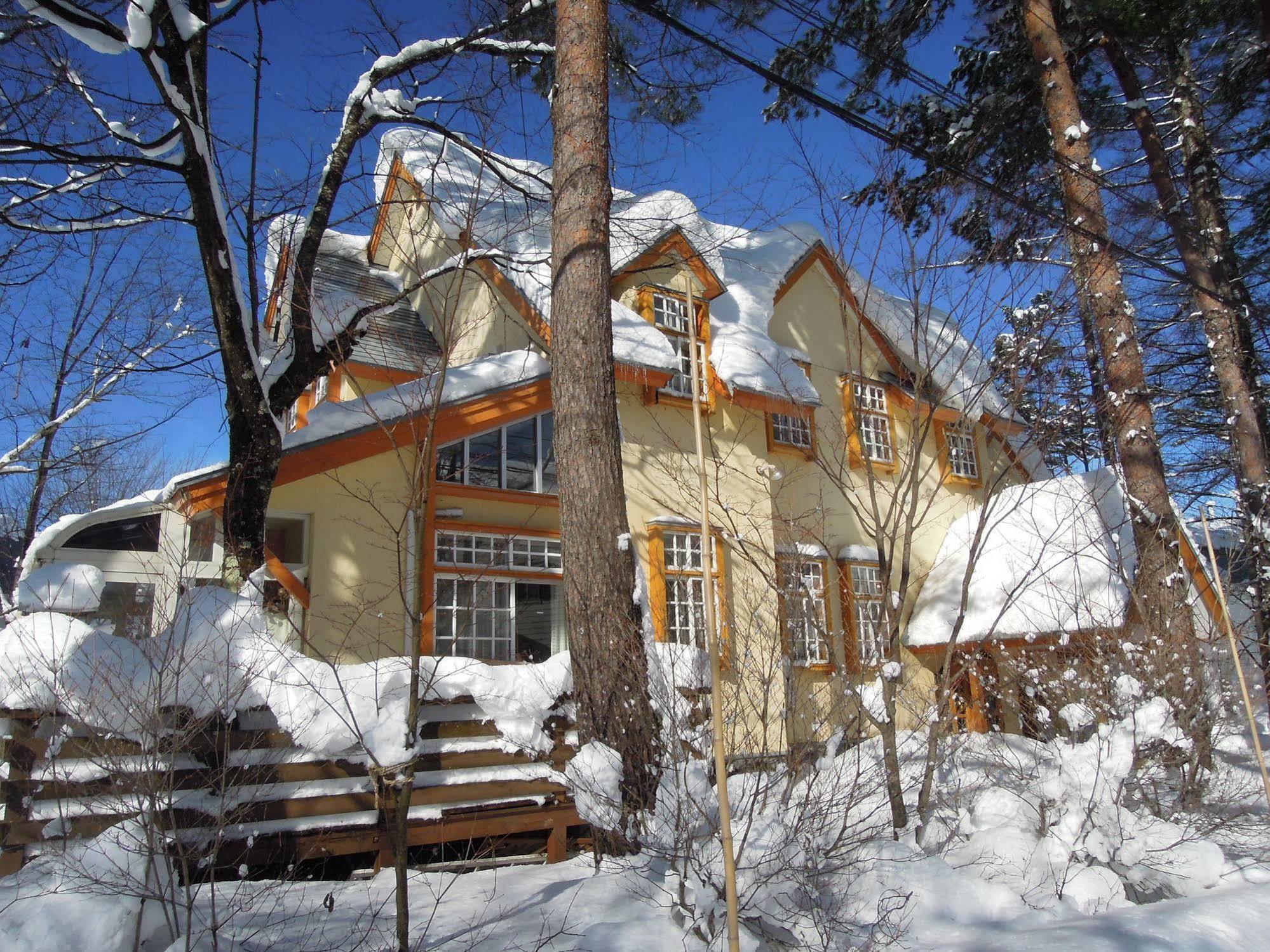 Hotel Happy Talk Hakuba Esterno foto
